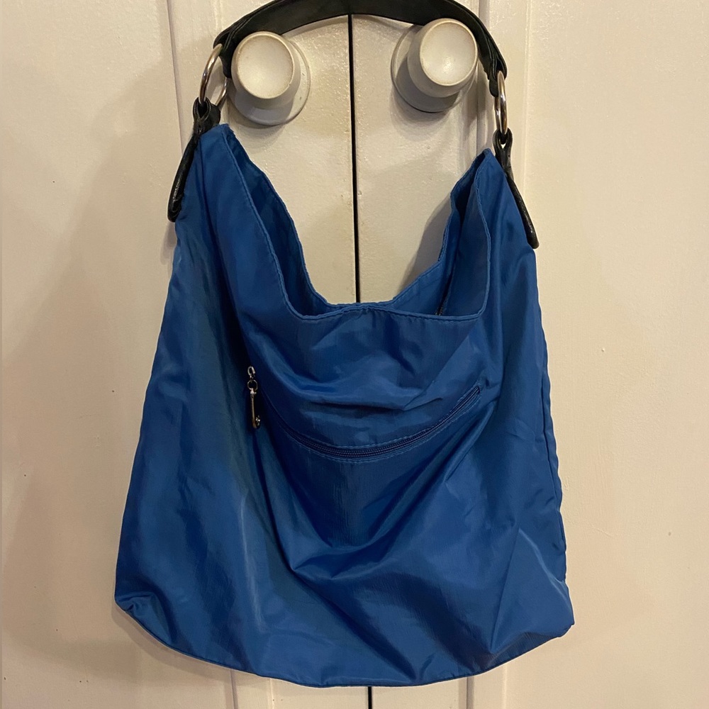 urban oxide shoulder bag